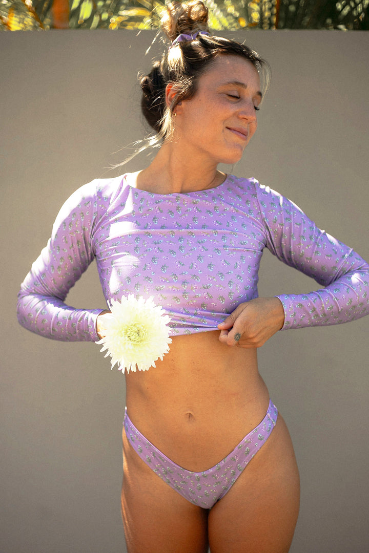 High Cut Bottom - Midsommar (no scrunch)