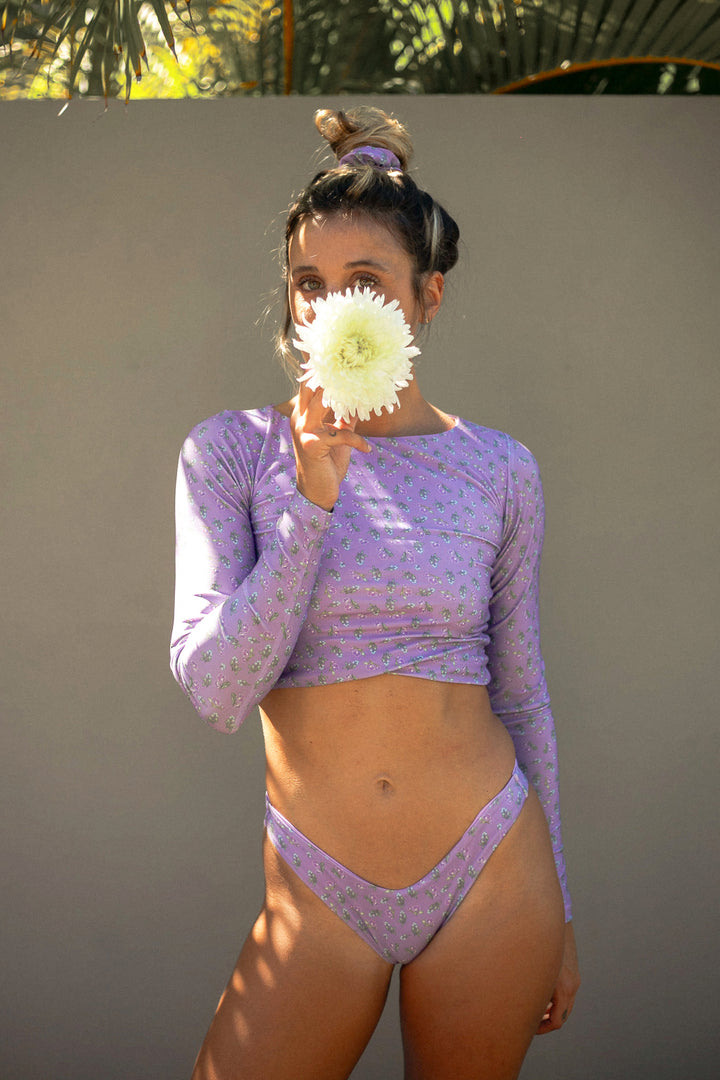 High Cut Bottom - Midsommar (no scrunch)