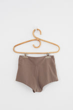 Load image into Gallery viewer, Pippi Shorts - Mocha Ribbed