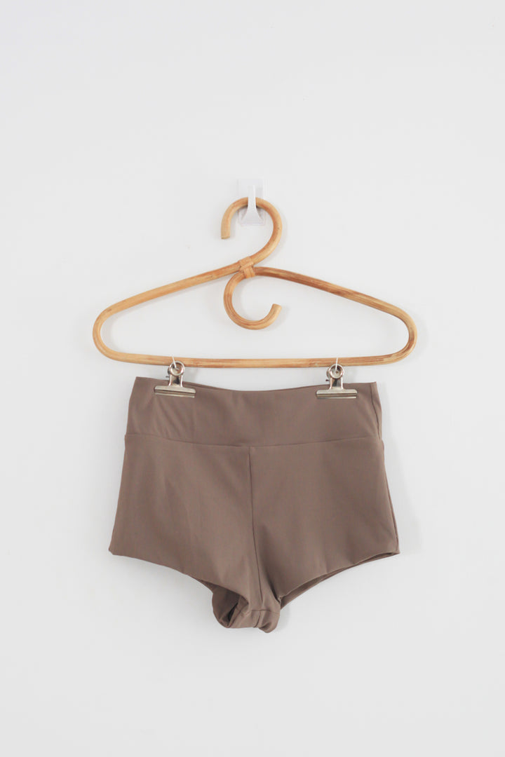 Pippi Shorts - Mocha Ribbed