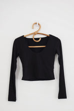 Load image into Gallery viewer, Stockholm Crop - Black Ribbed