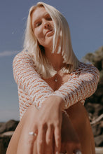Load image into Gallery viewer, Stockholm Crop - Retro Magic Cream